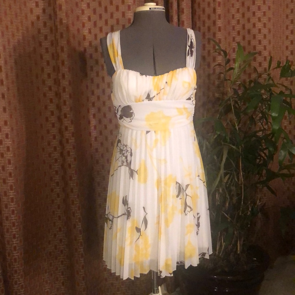 White floral accented airy dress